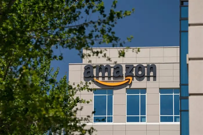 A Amazon Web Services (AWS), braço de computação em nuvem da companhia, iniciou conversas com potenciais clientes ...