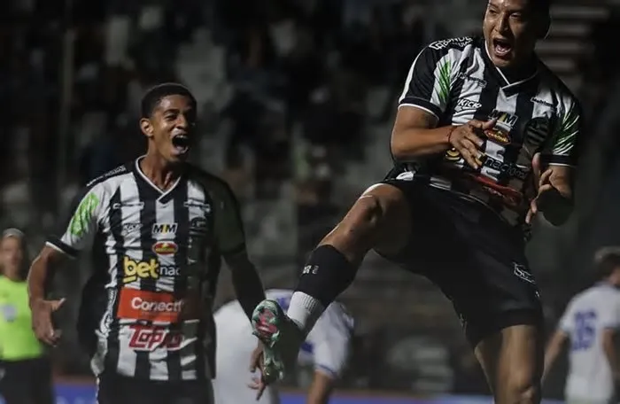 Com gol de Dixon Vera aos 43 minutos do segundo tempo, o Athletic-MG vence o Avaí por 1 a 0 na Arena Sicredi e encosta no G-6 ...