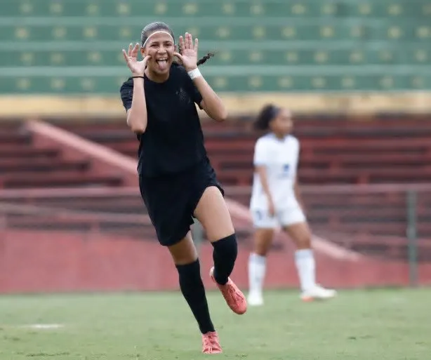 Na tarde desta quarta-feira, o Corinthians estreia no Campeonato Paulista Feminino Sub-20. Às 15h, no Estádio Municipal ...