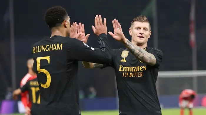 O astro alemão aposentado Toni Kroos defendeu seu ex-companheiro no Real Madrid, o inglês Jude Bellingham, diante da onda de ...