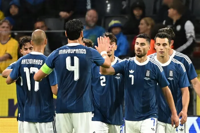 Grécia e Itália se enfrentam neste domingo em amistoso internacional. Confira onde assistir, prováveis escalações e detalhes ...