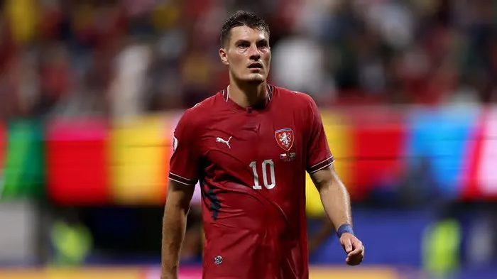 Patrik Schick encerra, com efeito imediato, sua carreira na seleção da República Tcheca. O atacante de trinta anos anunciou a ...
