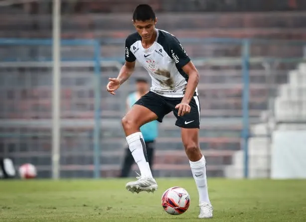 Na última sexta-feira, o Corinthians venceu o Mirassol por 1 a 0, na estreia do Campeonato Paulista Sub-20. Autor do gol da ...