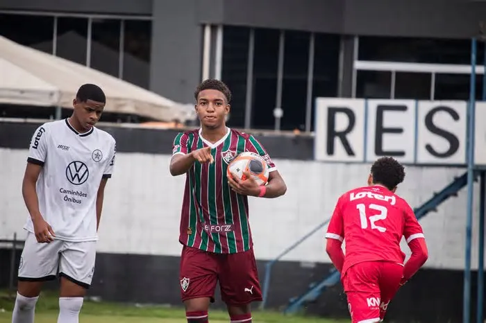 O Fluminense conquistou uma vitória expressiva no final de semana. No último sábado (13), o Tricolor não tomou conhecimento ...