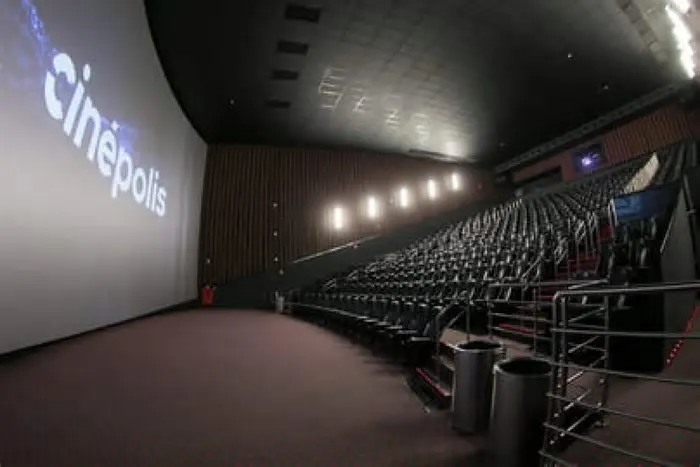 Primeiro filme gravado 100% com câmeras IMAX chegará aos cinemas, mas tecnologia ainda não está disponível na capital. Saiba ...