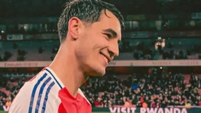 FC Porto, recorde-se, acionou a opção de compra de Jakub Kiwior em maio. Arsenal despede-se agora do internacional polaco ...